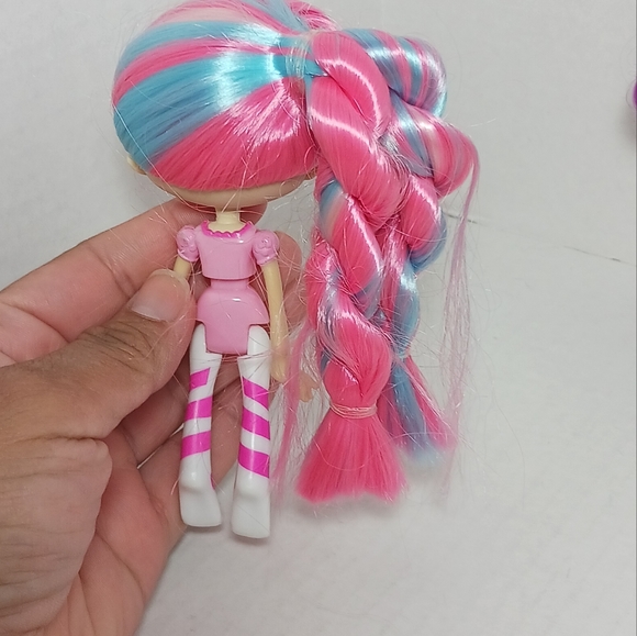 Shopkins Shoppies Rosa Pinata Visits Mexico Doll & Bubbleisha Sweet Treat Doll - Picture 4 of 5